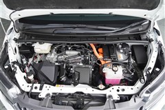 エスクァイア ハイブリッド Gi