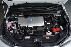 プリウス S セーフティープラス2