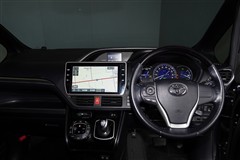 エスクァイア HV GiプレミアムBK