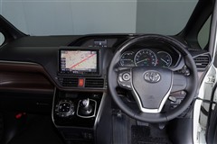 エスクァイア ハイブリッド Gi