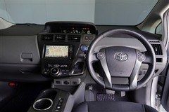 プリウスアルファー G Tune BK