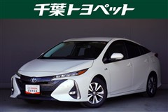トヨタ　プリウスPHV A