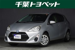 トヨタ アクア S スタイルブラック