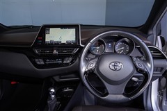 C-HR ハイブリッド G