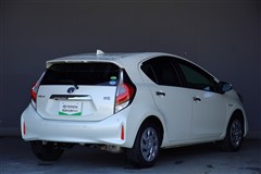 アクア S スタイルブラック