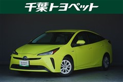 トヨタ プリウス S