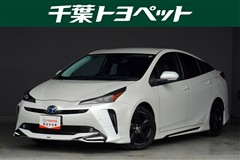 プリウス A ツーリング ブラック