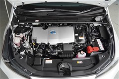 プリウス A ツーリング ブラック