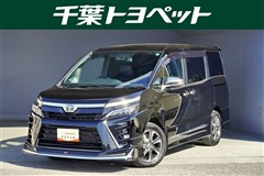 トヨタ ヴォクシー ZS キラメキ3 7ニン