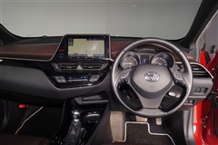 C-HR HV G LEDエディション