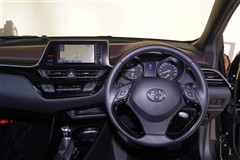 C-HR ハイブリッド G