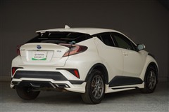 C-HR ハイブリッド G