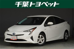 トヨタ プリウス S