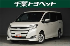 トヨタ ノア G 8ニン