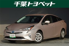 トヨタ プリウス S セーフティープラス