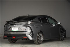 プリウスPHV S GR SPORT