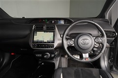 プリウスPHV S GR SPORT