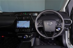 プリウス S ツーリングセレクション