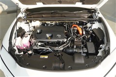 クラウン スポーツ Z