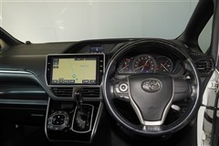 エスクァイア Gi 7ニン