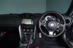86 GT L ハイパフォーマンス