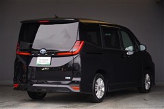 ノア ハイブリッド S-G 7ニン