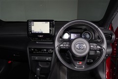 ヤリスクロス HV GR SPORT