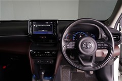 ヤリスクロス Z