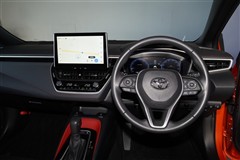 カローラスポーツ G Z