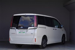 エスクァイア ハイブリッド Gi