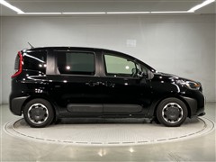 シエンタ HEV Z 7ニンノリ