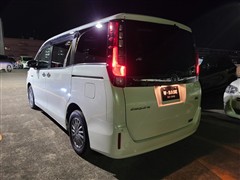 エスクァイアHV Gi