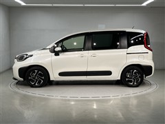 シエンタ HEV Z 5ニンノリ