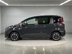 シエンタ HEV Z 4WD 7ニンノリ