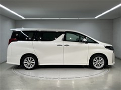 アルファード S 8ニン