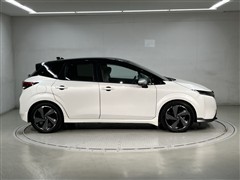 ノートオーラ G レザーエディション