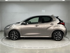 ヤリス ハイブリッド Z