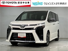 トヨタ ヴォクシー ZS キラメキ3