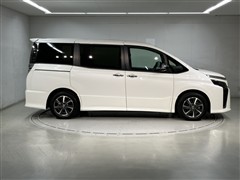 ヴォクシー ZS キラメキ3