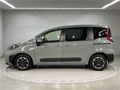 シエンタ HEV Z 5ニンノリ