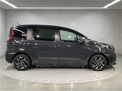 シエンタ HEV Z 5ニンノリ