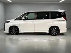 ノア HEV S-Z