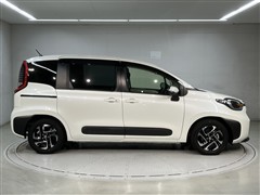 シエンタ HEV Z 5ニンノリ