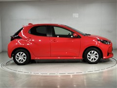 ヤリス G 6MT