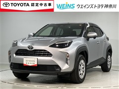 ヤリスクロス HEV X