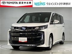 トヨタ ノア HEV S-G 8ニンノリ