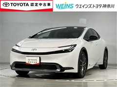 トヨタ　プリウス Z 4WD