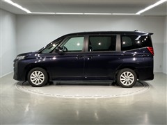 ノア HEV G 7ニンノリ