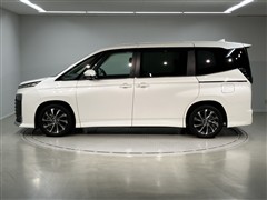 ヴォクシー HEV S-Z