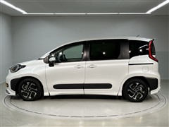 シエンタ HEV Z 5ニンノリ